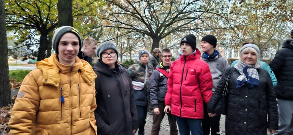 Wycieczka edukacyjna do Parku Solidarności w Policach z okazji Święta Niepodległości!